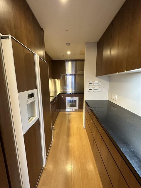 Hirakawcho Mori Tower Residence — photo 6