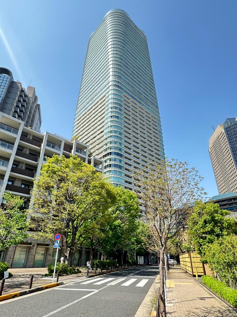 ARK Hills Sengokuyama Residence — photo 2
