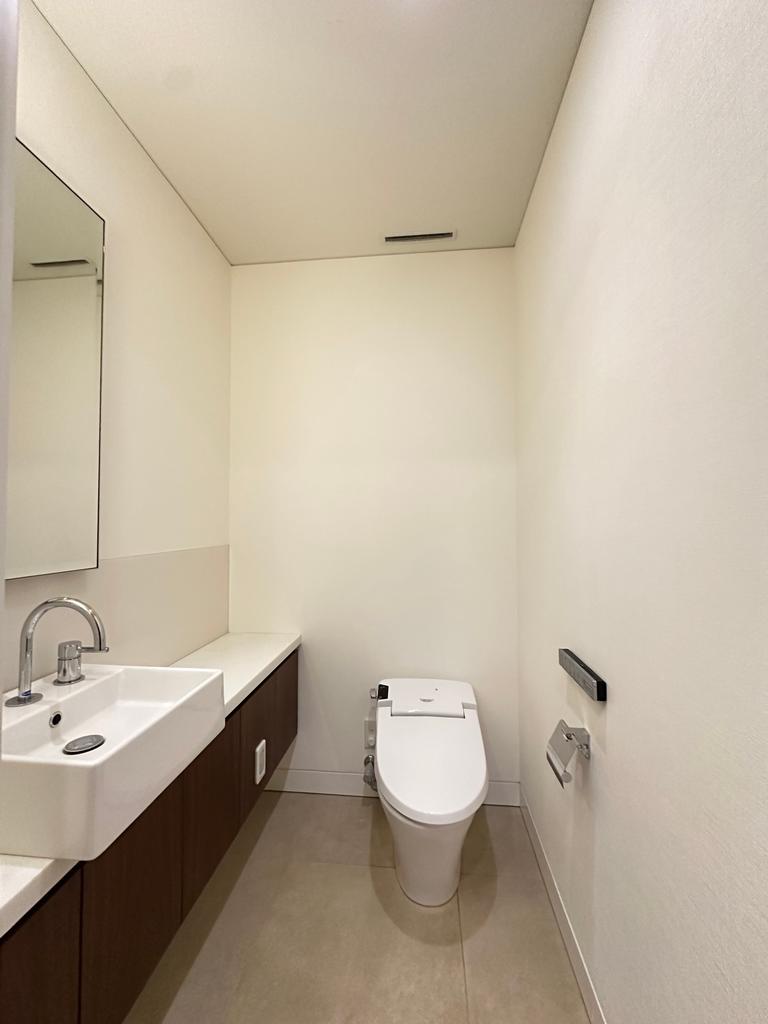 ARK Hills Sengokuyama Residence — photo 8