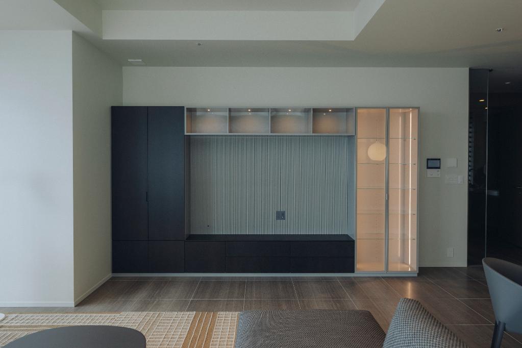 World Tower Residence — 46th-Floor Penthouse — photo 8